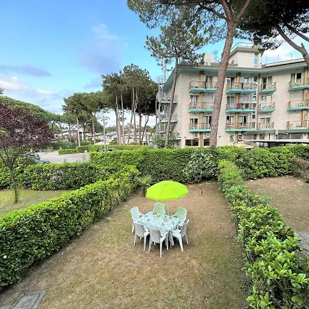 Spetacular On Two Floors With Garden 10 Minutes From The Sea * Lignano Sabbiadoro