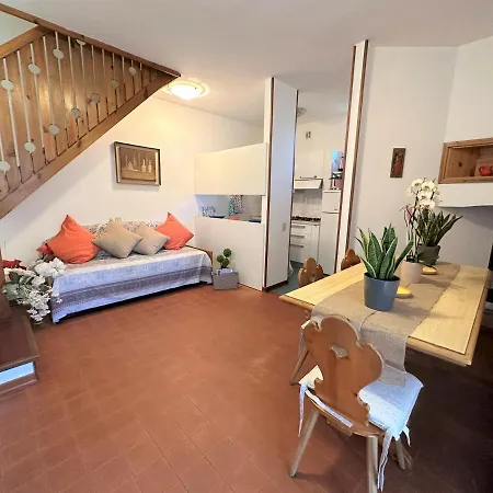 Spetacular On Two Floors With Garden 10 Minutes From The Sea * Lignano Sabbiadoro